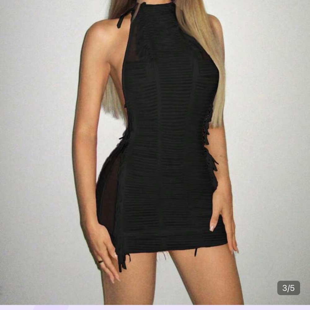 Black Halter Mini Dress - Sleek Women's Cocktail Dress